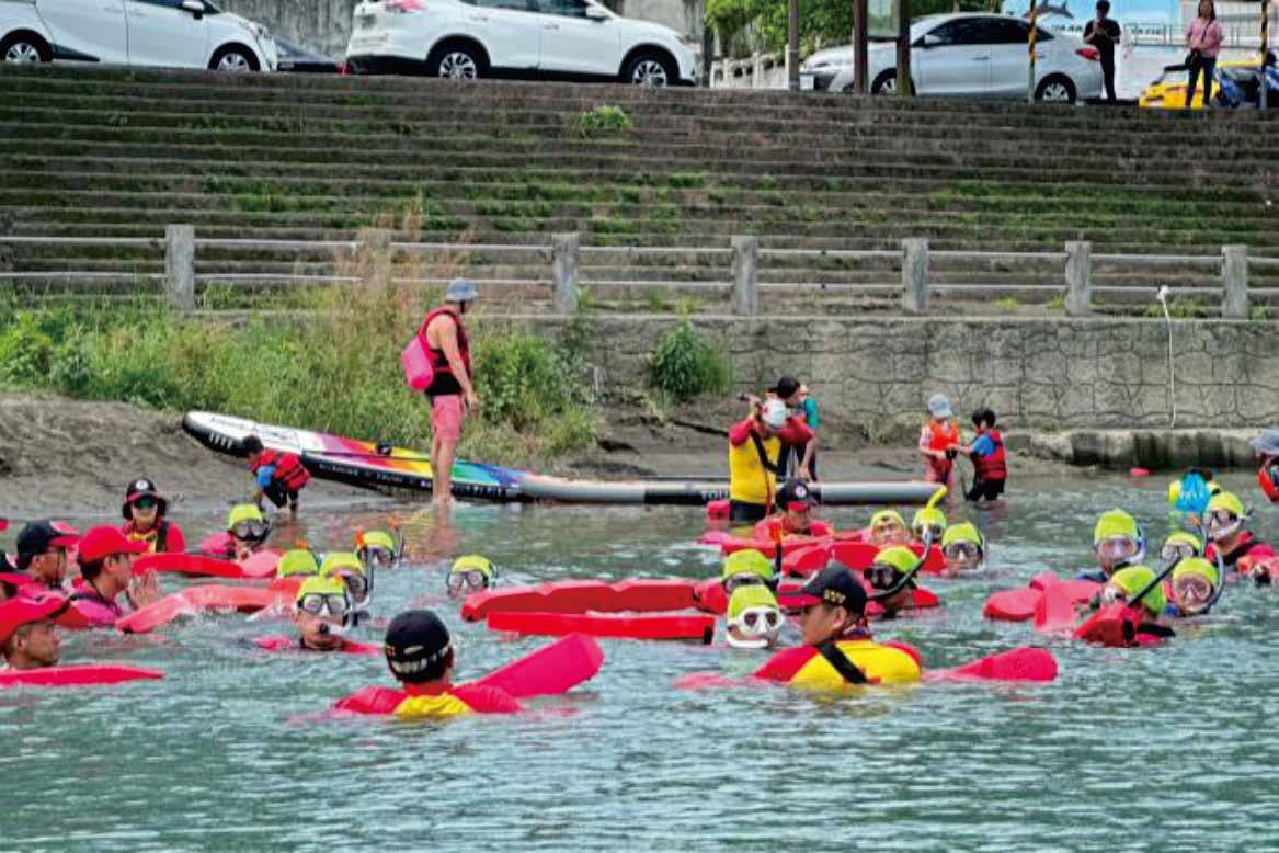 112年中華民國紅十字會桃園市分會成果-救生班.jpg照片