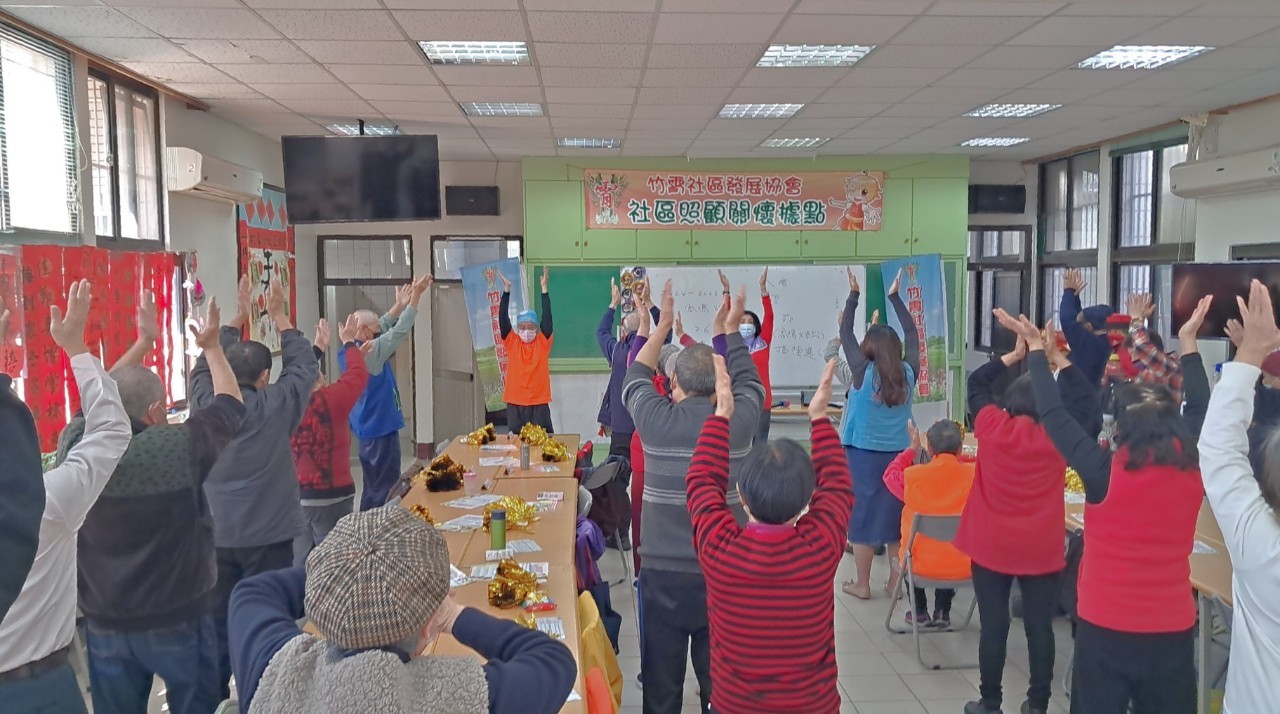 113年桃園市珍珠粉社區照護暨婦幼關懷協會成果-LINE_ALBUM_0121竹霄社區發展協會訪視_250121_4.jpg照片